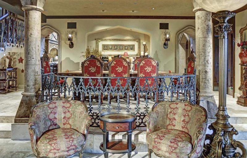 Superb Medieval-Looking Mansion in Arizona, United States superb medieval looking mansion in arizona united states 4b64011