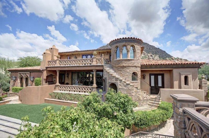 Superb Medieval-Looking Mansion in Arizona, United States superb medieval looking mansion in arizona united states 74e8939