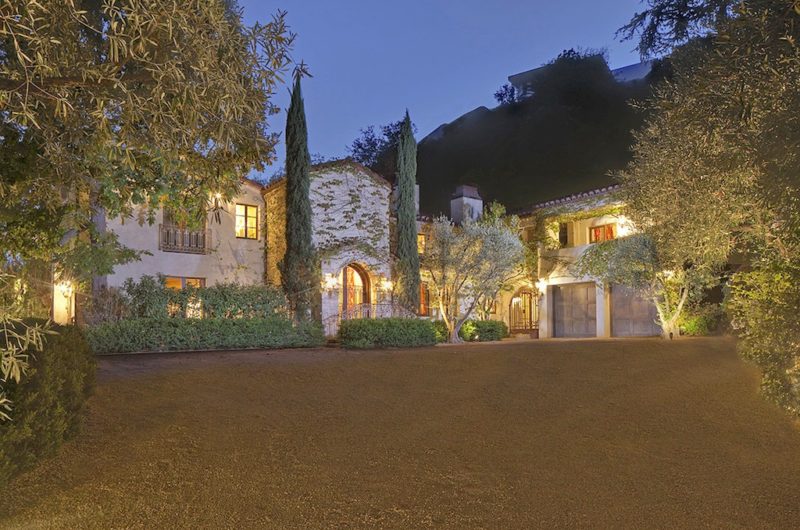 Superb Mediterranean-Style Property in Beverly Hills superb mediterranean style property in beverly hills 6b1d6ee