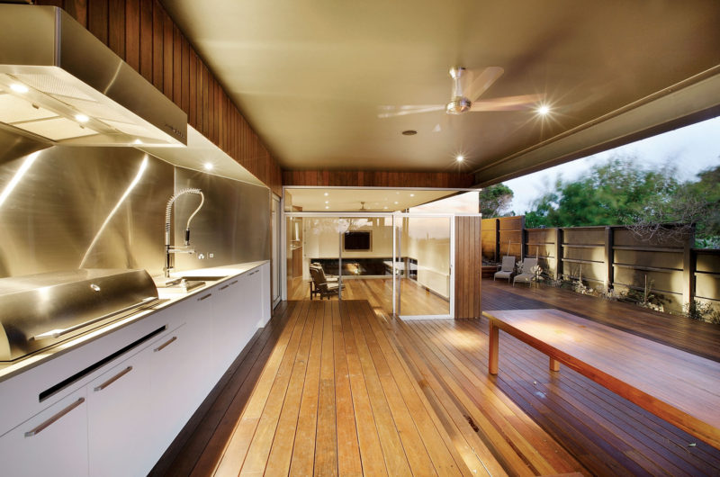 Sustainable Beaumaris House by Maddison Architects sustainable beaumaris house by maddison architects 20fdf9c