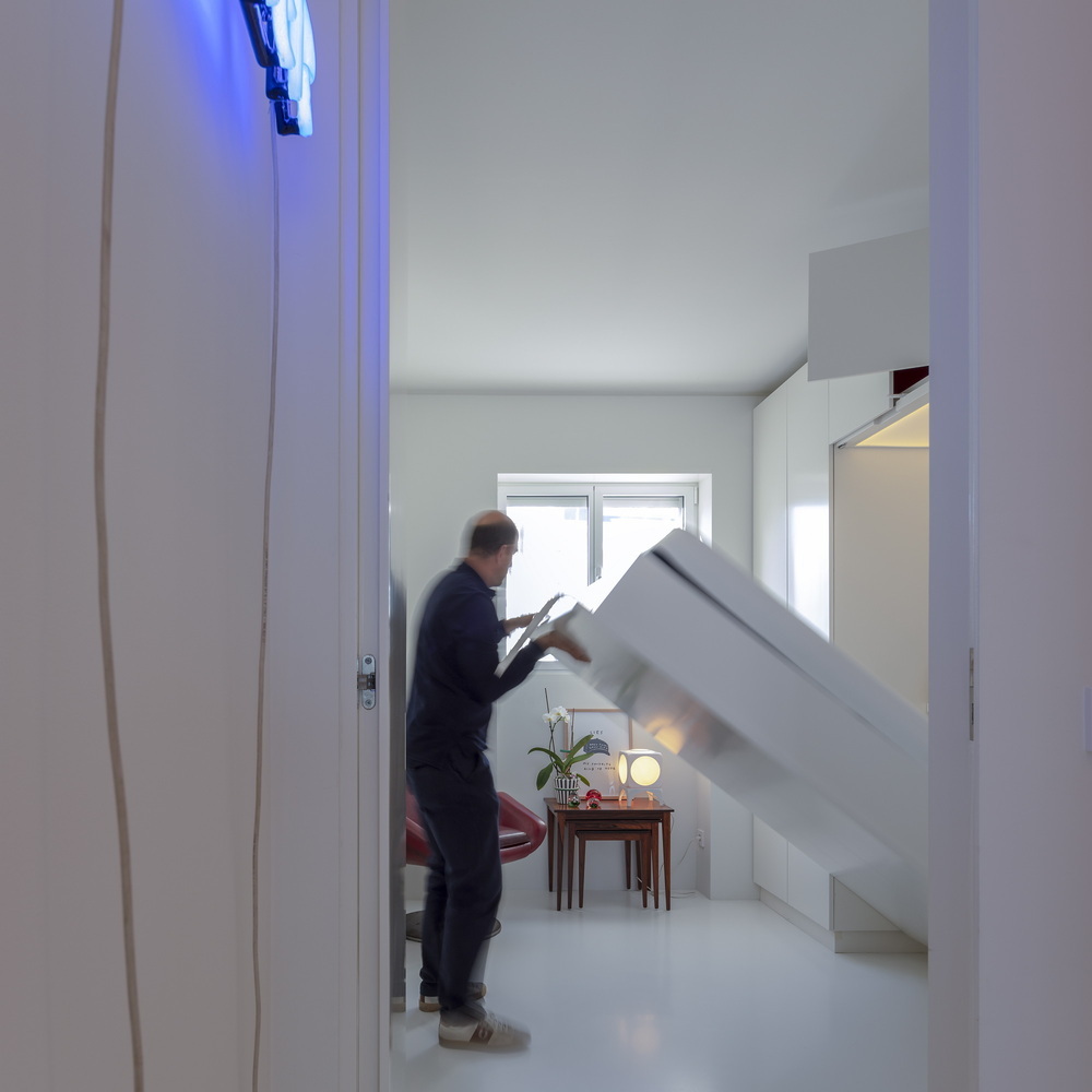 The Art of Optimising Small Spaces: Nine Sliding Modular Beds the art of optimising small spaces nine sliding modular beds 36e7648