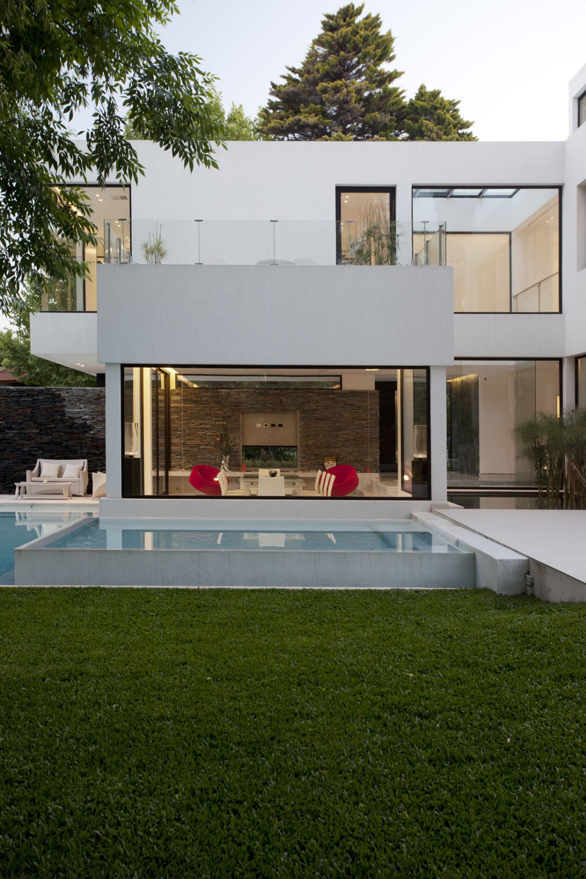 The Carrara House by Andres Remy Arquitectos the carrara house by andres remy arquitectos bd1a4bb
