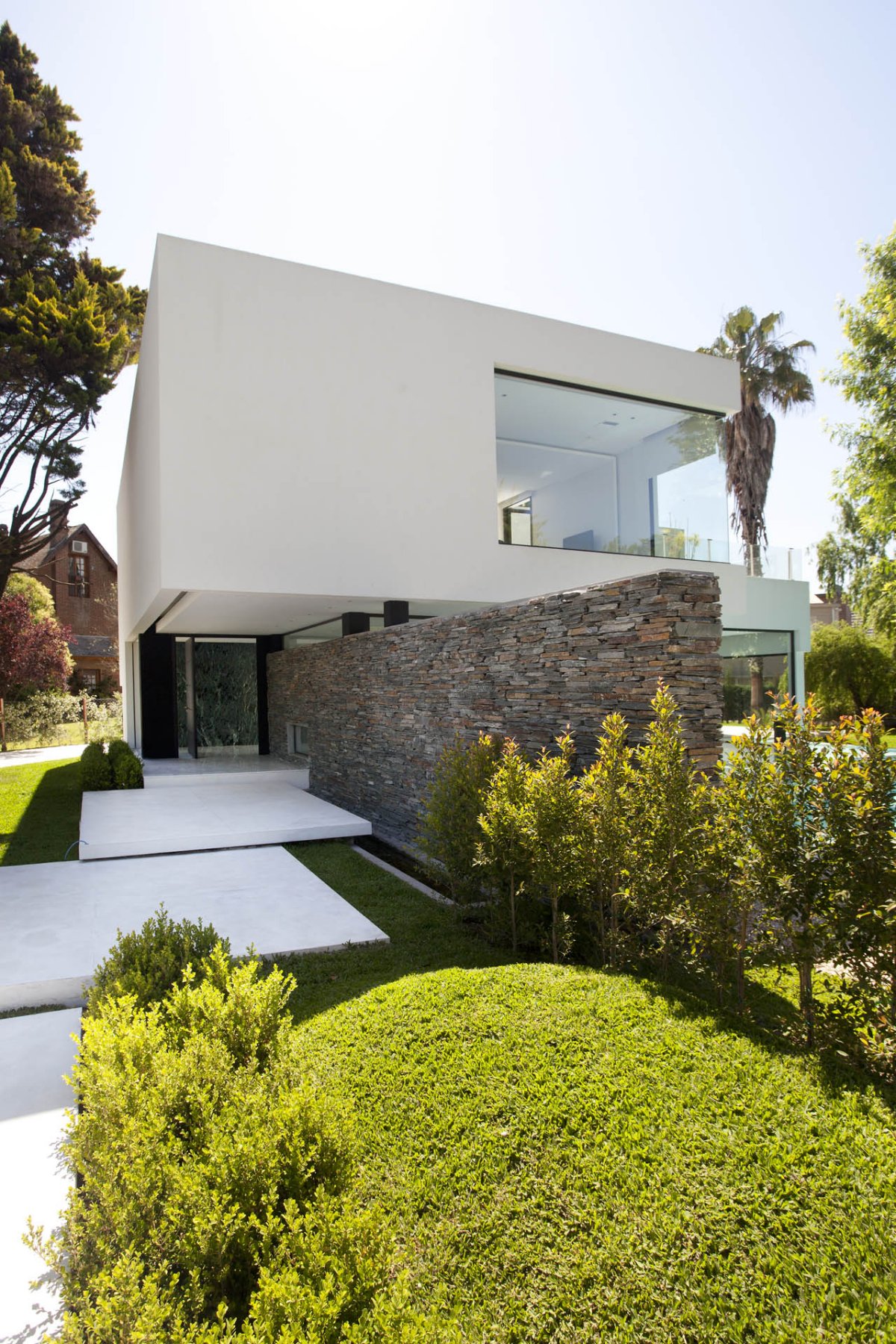 The Carrara House by Andres Remy Arquitectos the carrara house by andres remy arquitectos cecd322