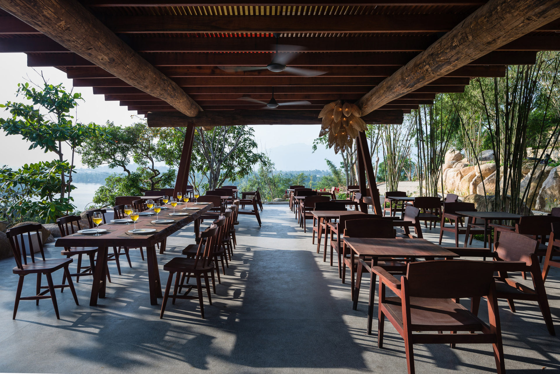 The Cloud Restaurant In Khanh Hoa Province, Vietnam the cloud restaurant in khanh hoa province vietnam 862fabf