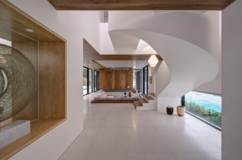 The Effective Brighton Escape by Georgia Ezra the effective brighton escape by georgia ezra 0971933