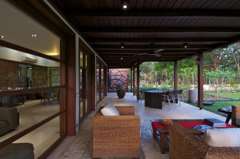 The Indian Wonder Courtyard House in Gujrat, India by Hiren Patel Architects the indian wonder courtyard house in gujrat india by hiren patel architects 6170a1d