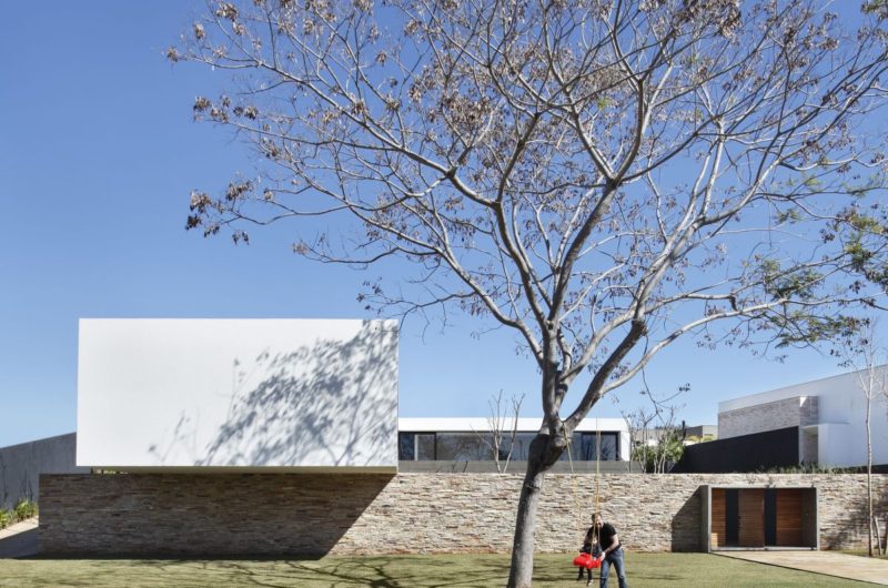 The SN House, Londrina, Brazil the sn house londrina brazil ebaa831