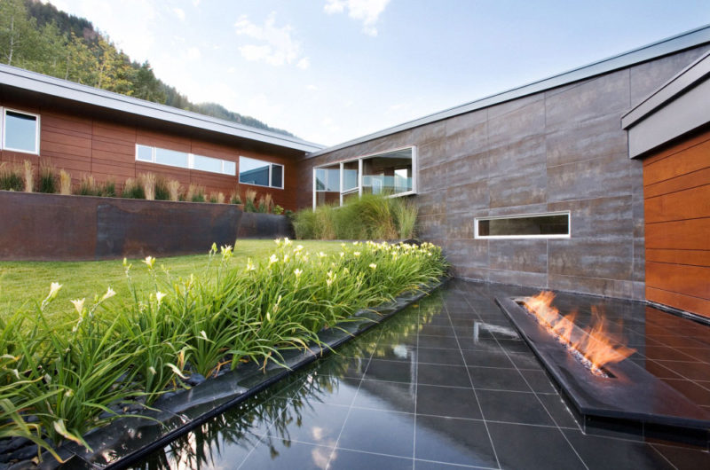 The Spectacular Edge House by Studio B Architects the spectacular edge house by studio b architects 5da9802