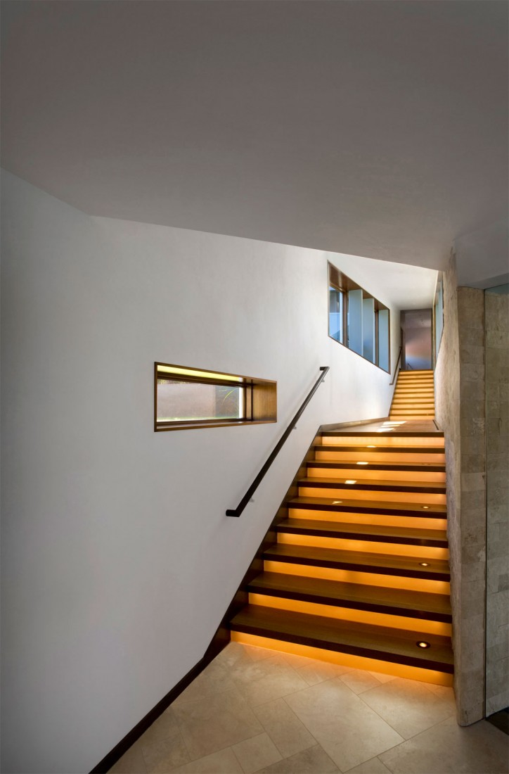 The Spectacular Edge House by Studio B Architects the spectacular edge house by studio b architects d52cd58