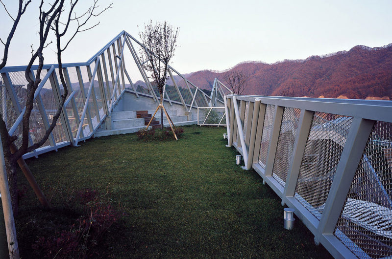 The Stunning Island House by Iroje KHM Architects the stunning island house by iroje khm architects d742a0f