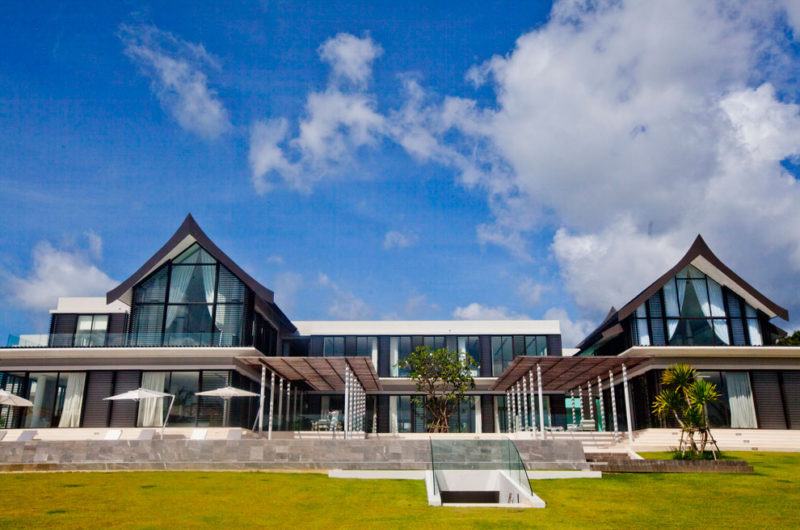The Superb Villa Verai on Phuket Island, Thailand the superb villa verai on phuket island thailand 435c350