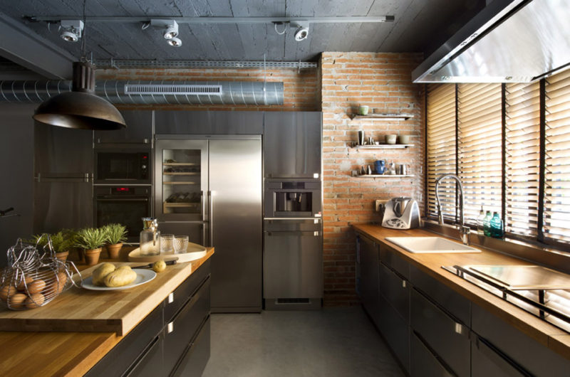 This Amazing Loft Used To Be A Commercial Space this amazing loft used to be a commercial space 8a0eef8