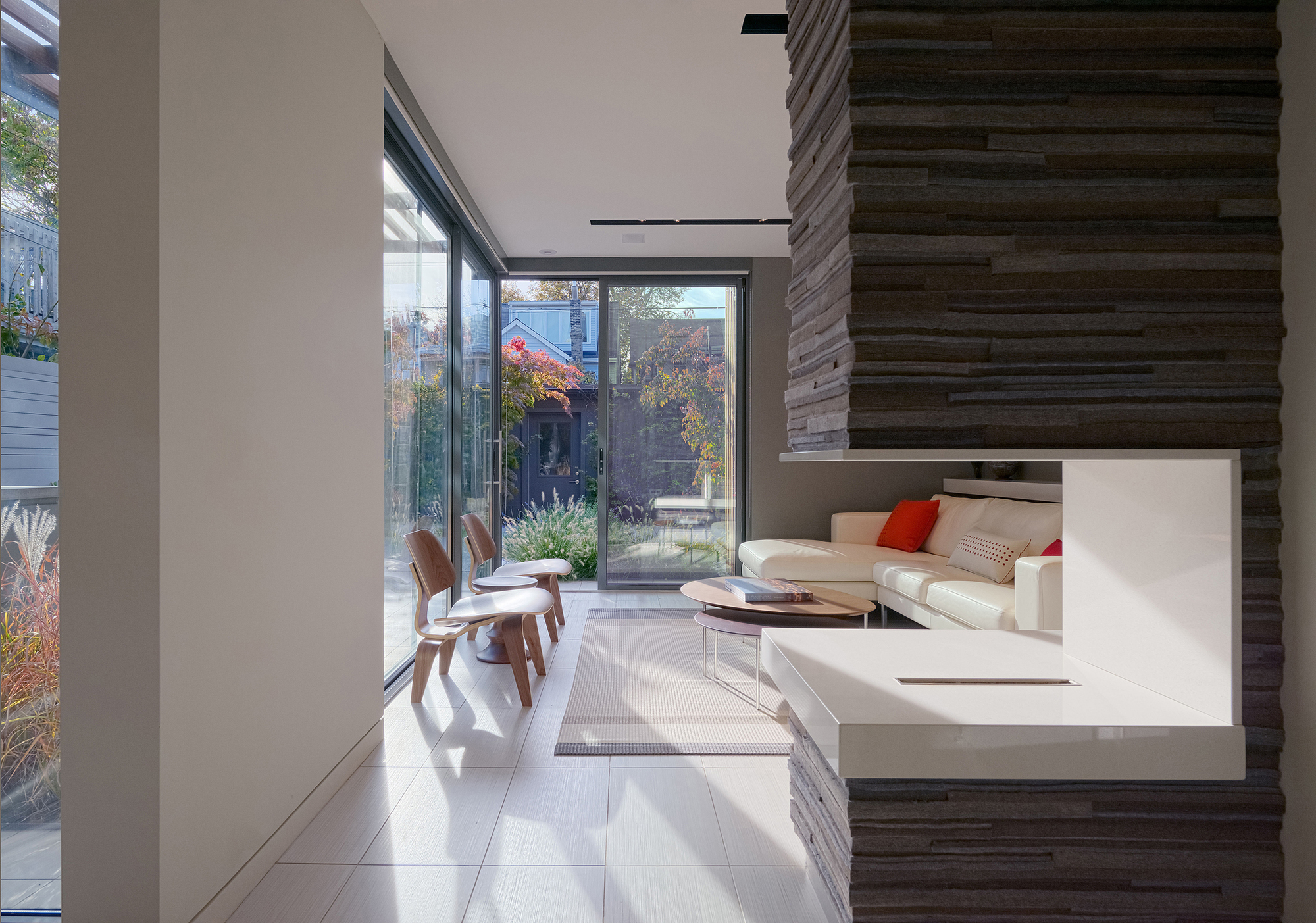 Through House In Toronto, Canada through house in toronto canada f48b69f