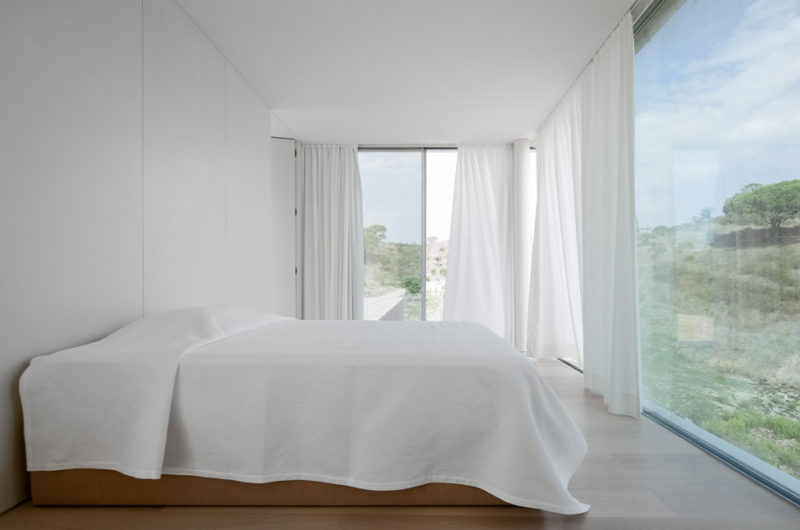 Tranquil House in Melides by Pedro Reis tranquil house in melides by pedro reis 1d1e364