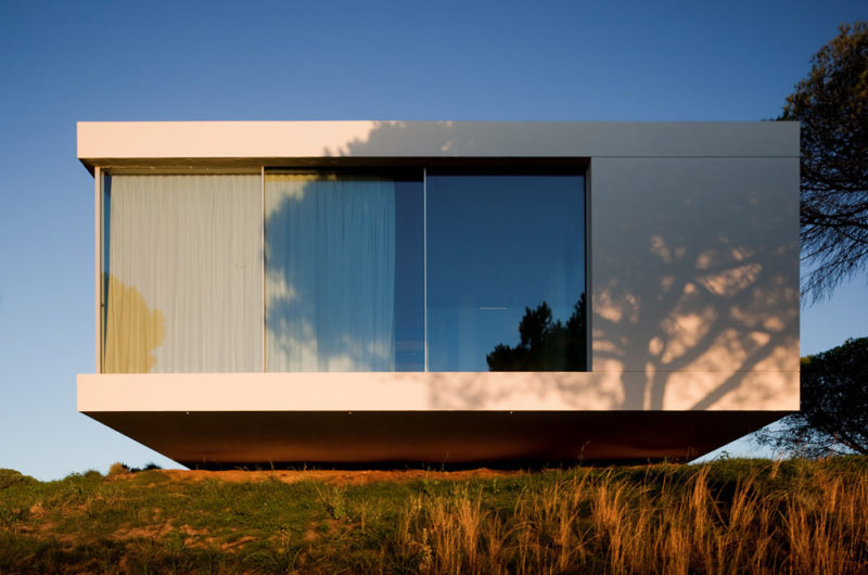 Tranquil House in Melides by Pedro Reis tranquil house in melides by pedro reis 857f982