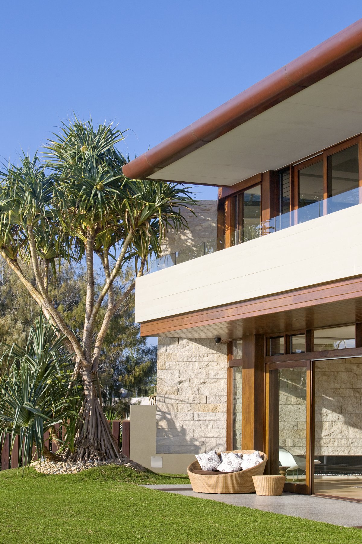 Tropical Albatross Residence by BGD Architects tropical albatross residence by bgd architects c2f19fe