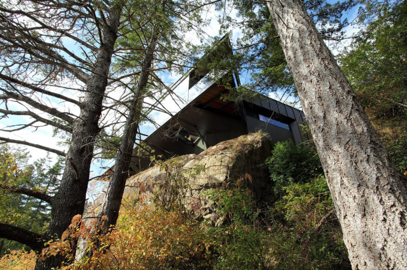 Tula House In British Columbia, Canada tula house in british columbia canada 8408a28