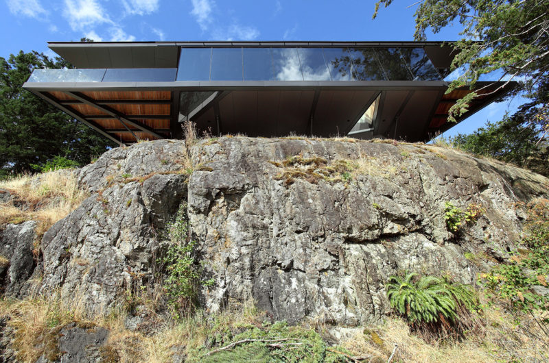 Tula House In British Columbia, Canada tula house in british columbia canada babf5af