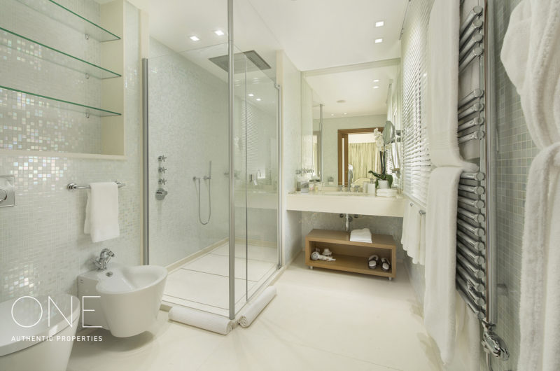 Unadulterated Luxury on the Jewel of the Côte d'Azur Mas De La Rube unadulterated luxury on the jewel of the cte dazur mas de la rube b1e2296