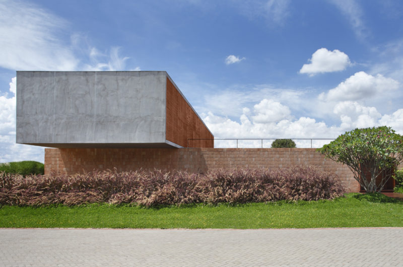 Unique BT House in Sao Paulo, Brazil unique bt house in sao paulo brazil f7b4f20
