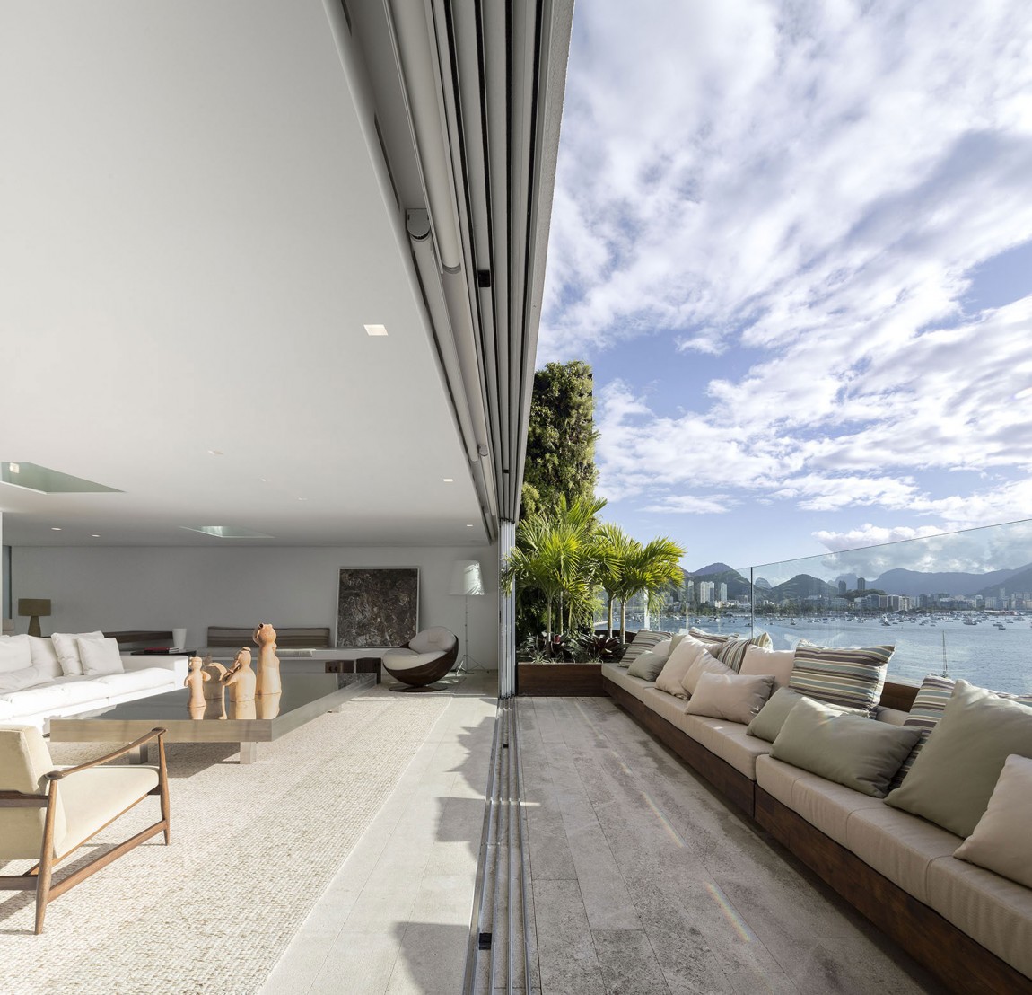 Urca Residence In Rio de Janeiro, Brazil urca residence in rio de janeiro brazil 69d3a4f