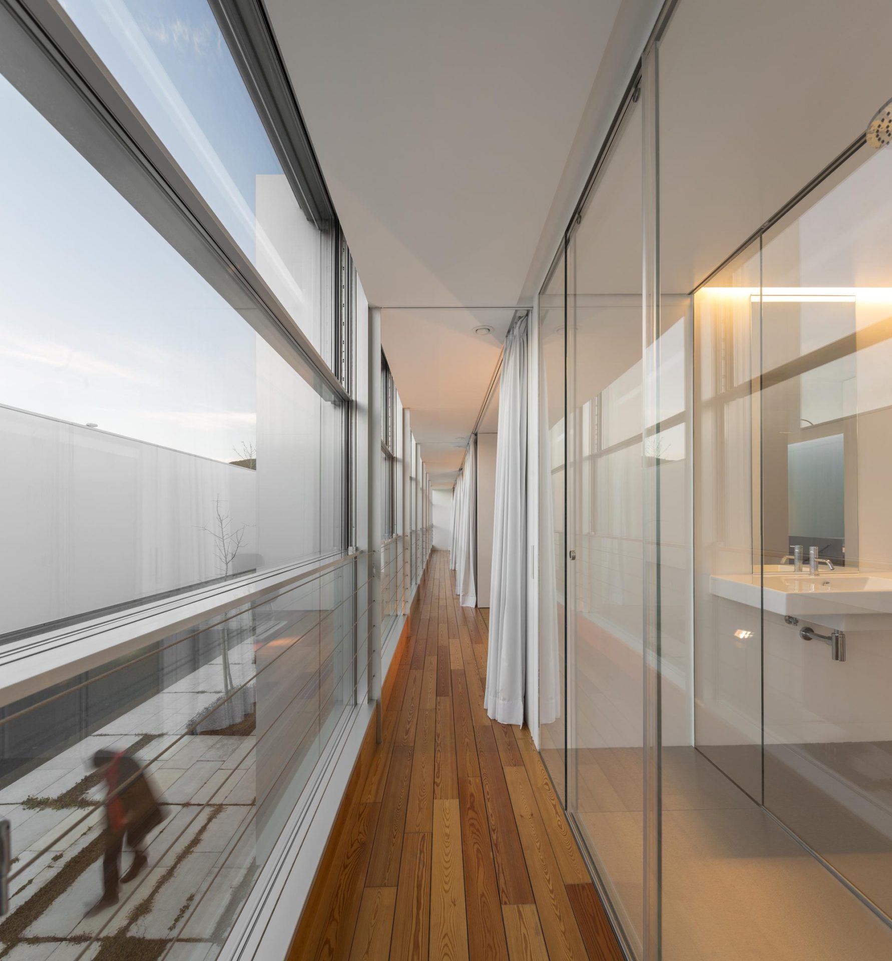 Utopia Villa In Carnaxide, Portugal utopia villa in carnaxide portugal 3f9f298