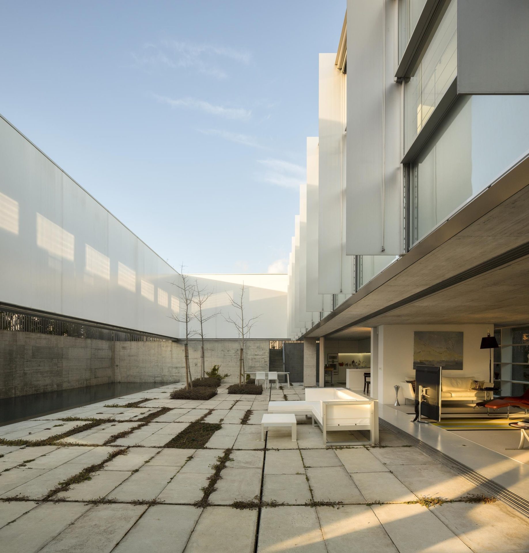 Utopia Villa In Carnaxide, Portugal utopia villa in carnaxide portugal ff864a2