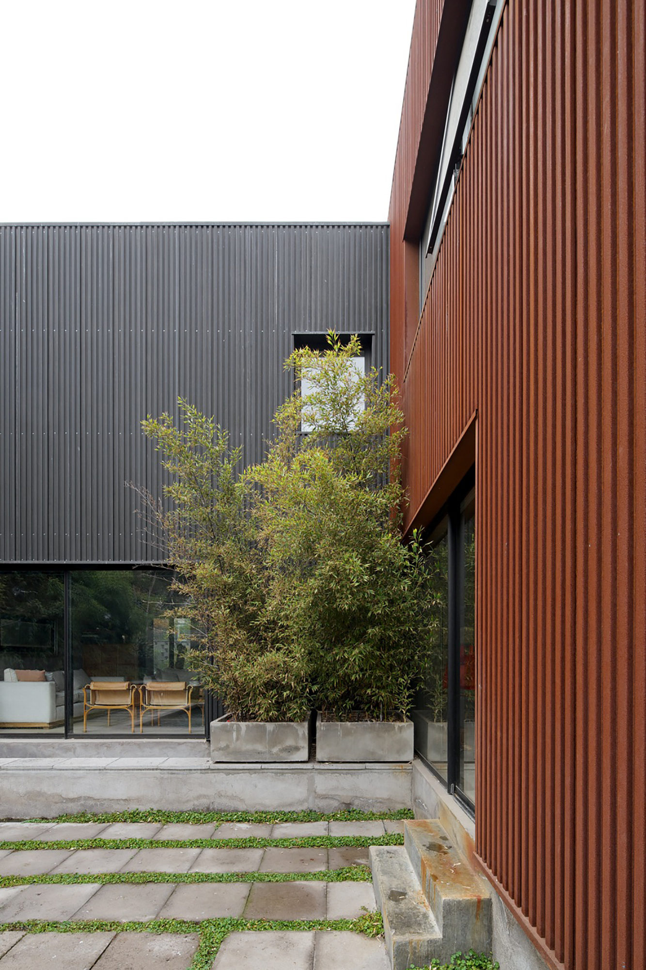 V House In Las Condes, Chile v house in las condes chile ba3e343