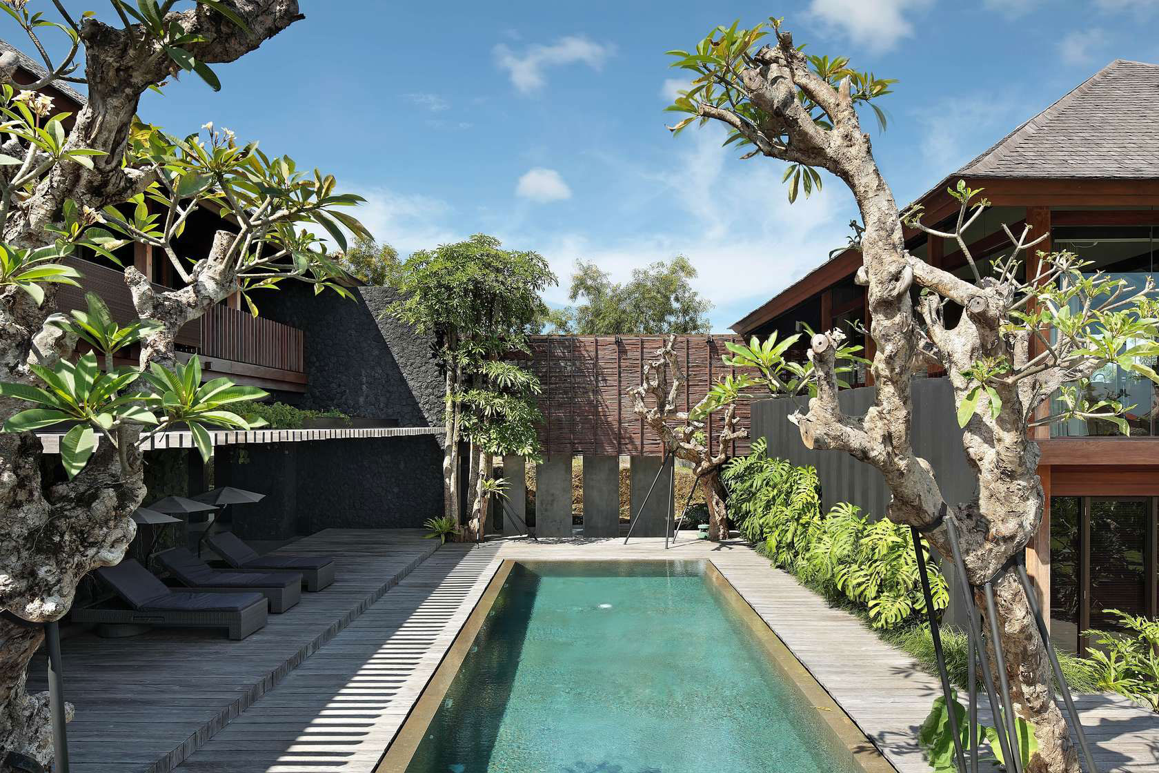 Villa Pecatu In Indonesia By Wahana Cipta Selaras villa pecatu in indonesia by wahana cipta selaras 55731e6