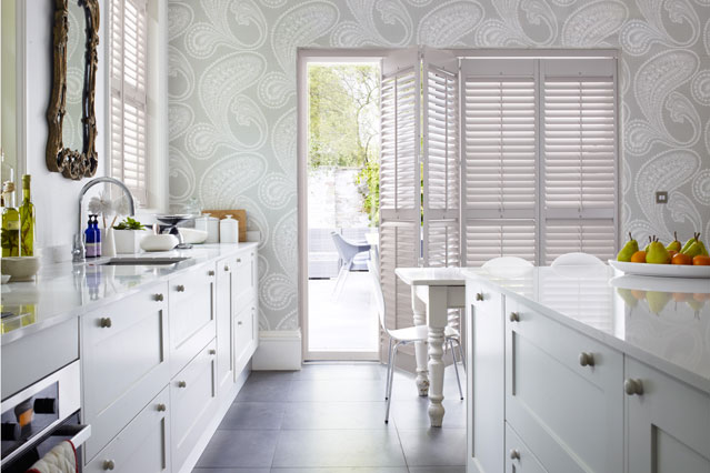 Wallpaper In The Kitchen? What A Brilliant Idea! wallpaper in the kitchen what a brilliant idea 50003cb