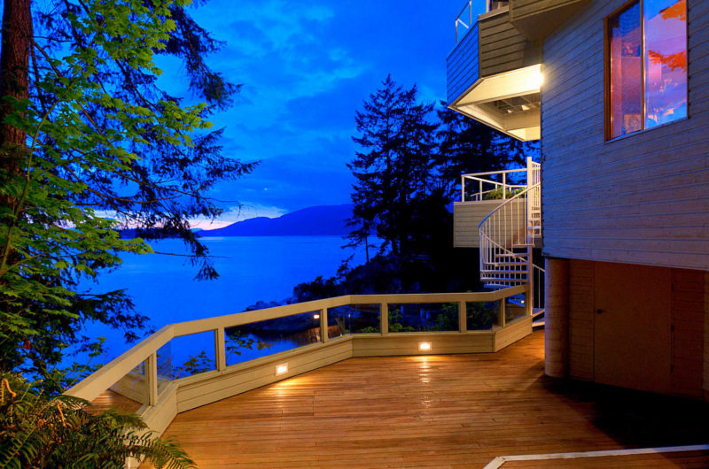 Waterfront Residence with Privacy in West Vancouver waterfront residence with privacy in west vancouver ae221c9