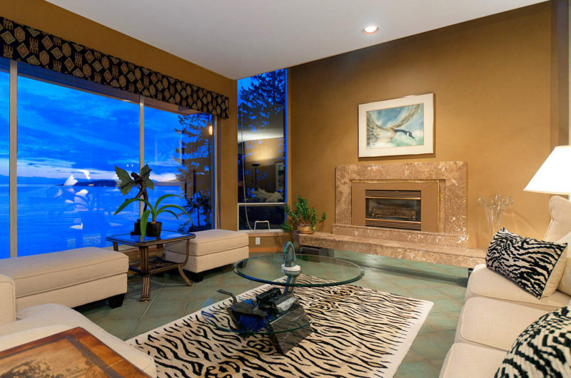 Waterfront Residence with Privacy in West Vancouver waterfront residence with privacy in west vancouver f351f4e