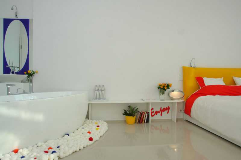 “We Can Dream in Color” Apartment in Budapest we can dream in color apartment in budapest a7b1476