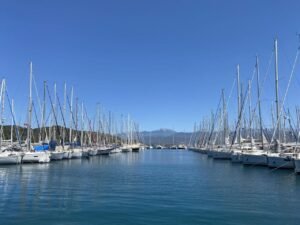 yacht tours and private yacht rental a modern way to travel with sparks life 01
