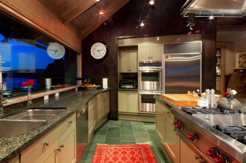 Amazing Waterfront Residence in Wet Vancouver amazing waterfront residence in wet vancouver 00bf9af