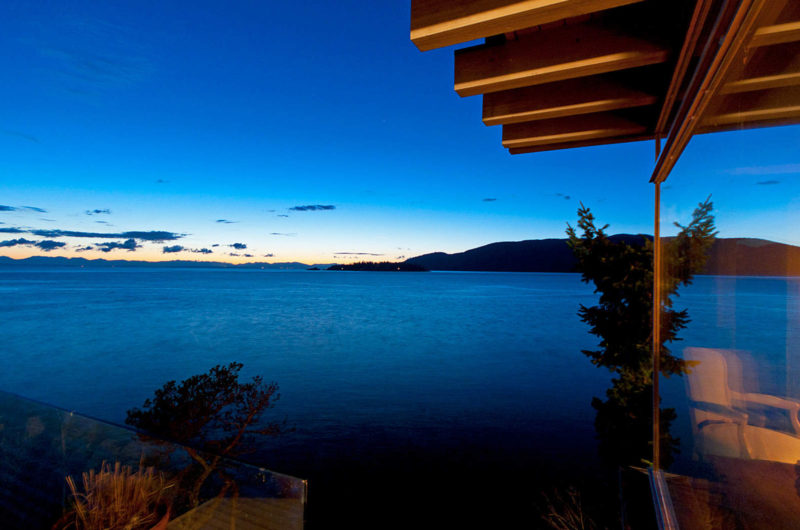 Amazing Waterfront Residence in Wet Vancouver amazing waterfront residence in wet vancouver eda39a6