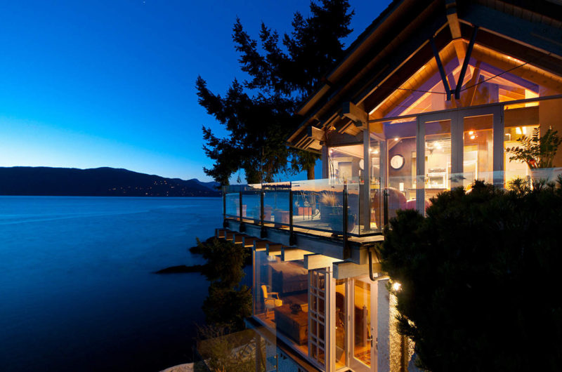 Amazing Waterfront Residence in Wet Vancouver amazing waterfront residence in wet vancouver eec3ce8