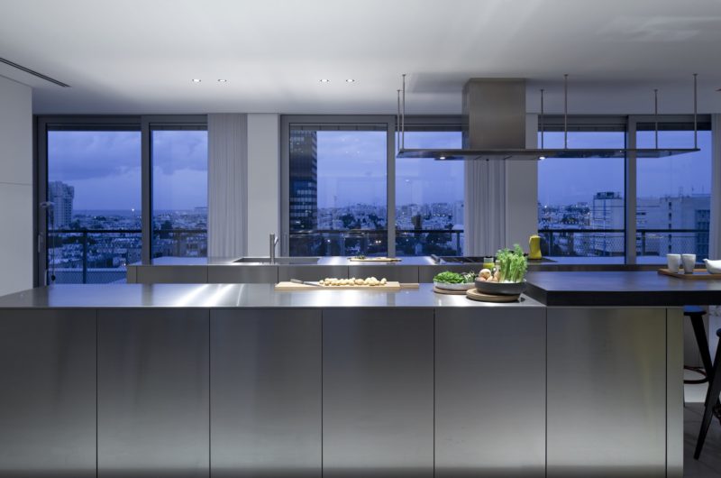 Beautiful Antokolsky Penthouse by Pitsou Kedem Architects beautiful antokolsky penthouse by pitsou kedem architects 1d3a88e