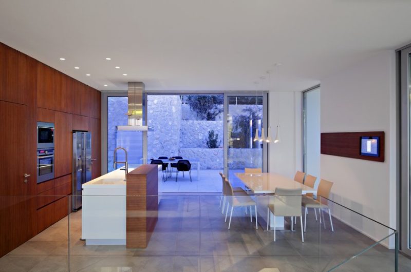 Broad House on Krk Islanf by DVA Arhitekta broad house on krk islanf by dva arhitekta bed348c