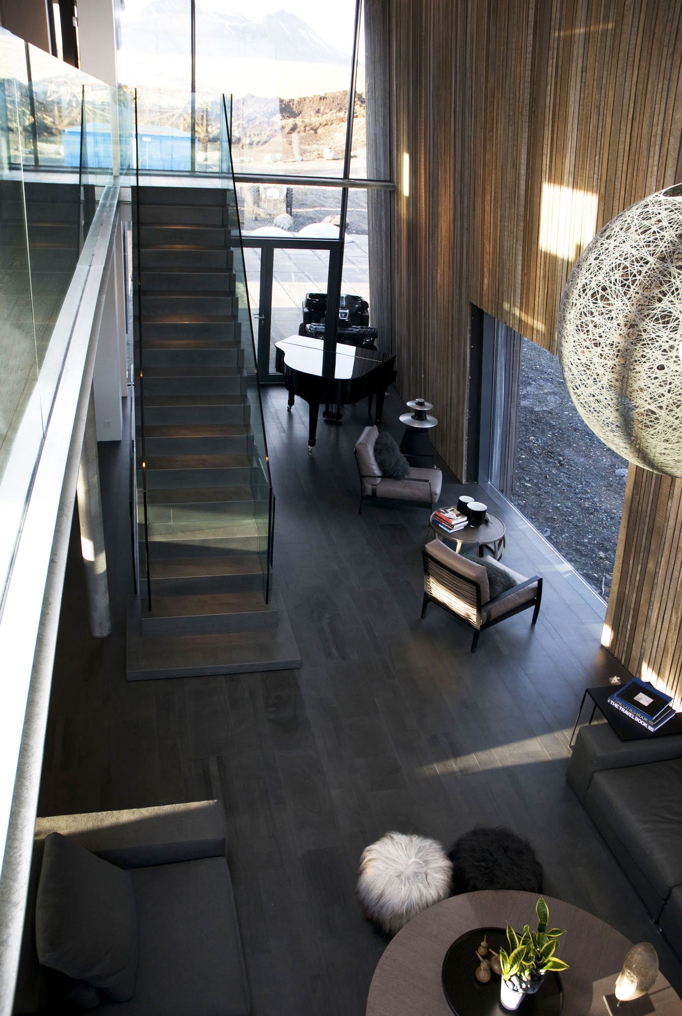 Casa G in Iceland by Gudmundur Jonsson Arkitektkontor casa g in iceland by gudmundur jonsson arkitektkontor b92ec3e