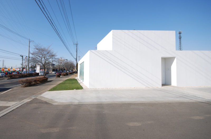 Comfortable Library House by Shinichi Ogawa & Associates comfortable library house by shinichi ogawa associates e5930b6
