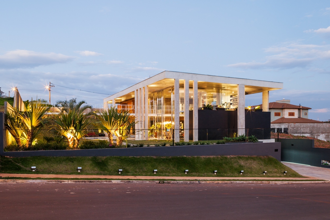 Contemporary Residence In Botucatu, Brazil contemporary residence in botucatu brazil 47cbd5c