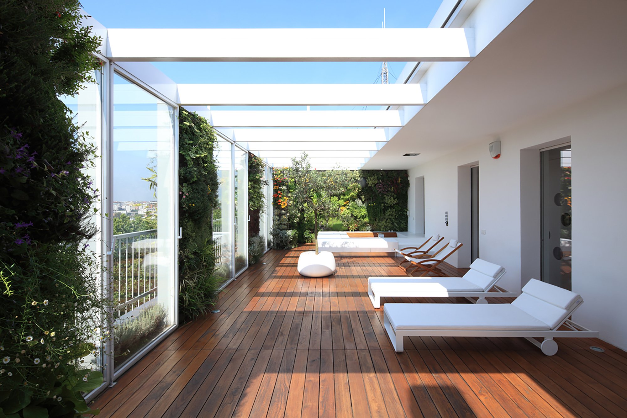 Cozy And Contemporary Apartment T In Milan, Italy cozy and contemporary apartment t in milan italy 3afc23a