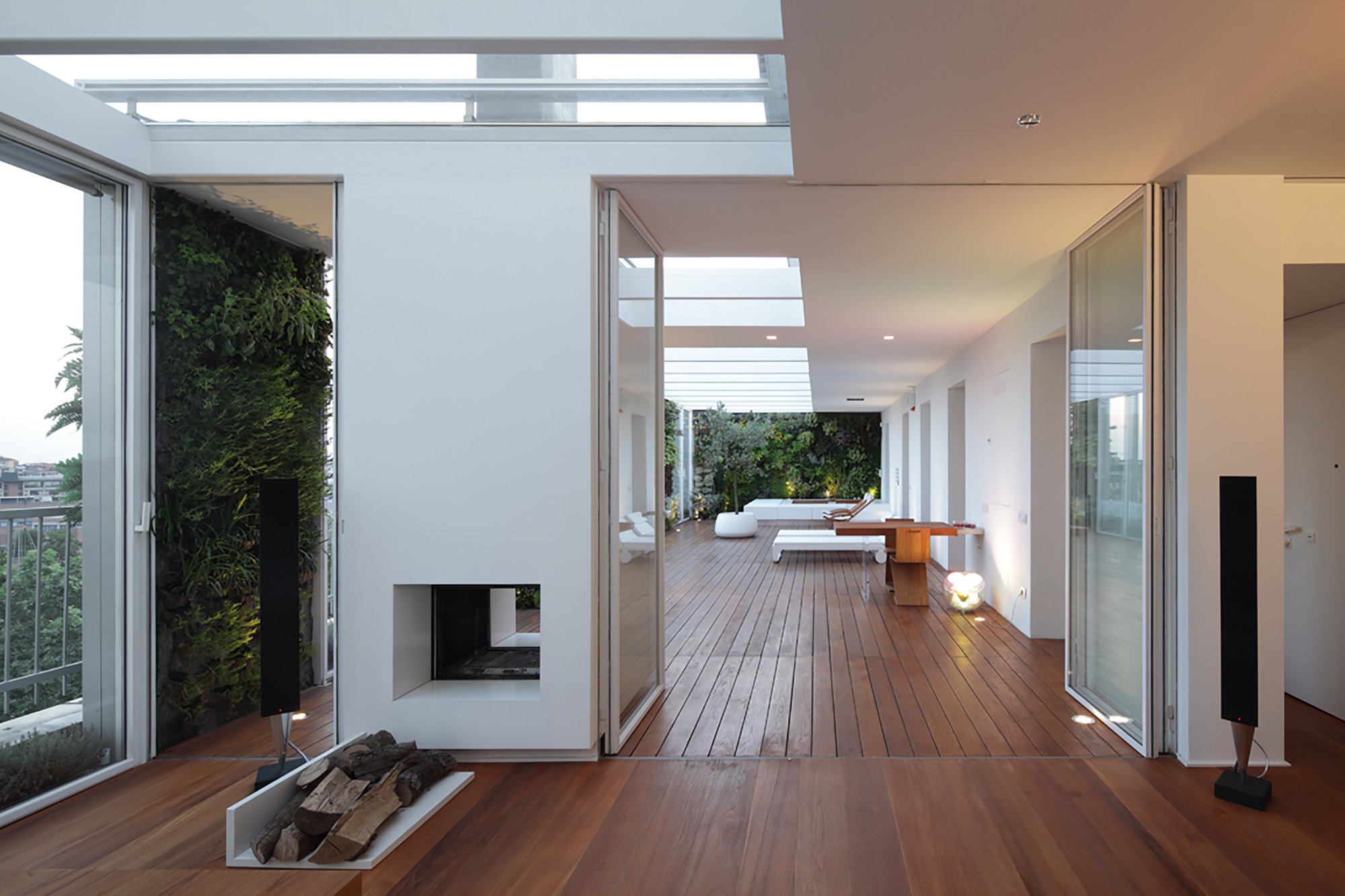 Cozy And Contemporary Apartment T In Milan, Italy cozy and contemporary apartment t in milan italy 46323b0