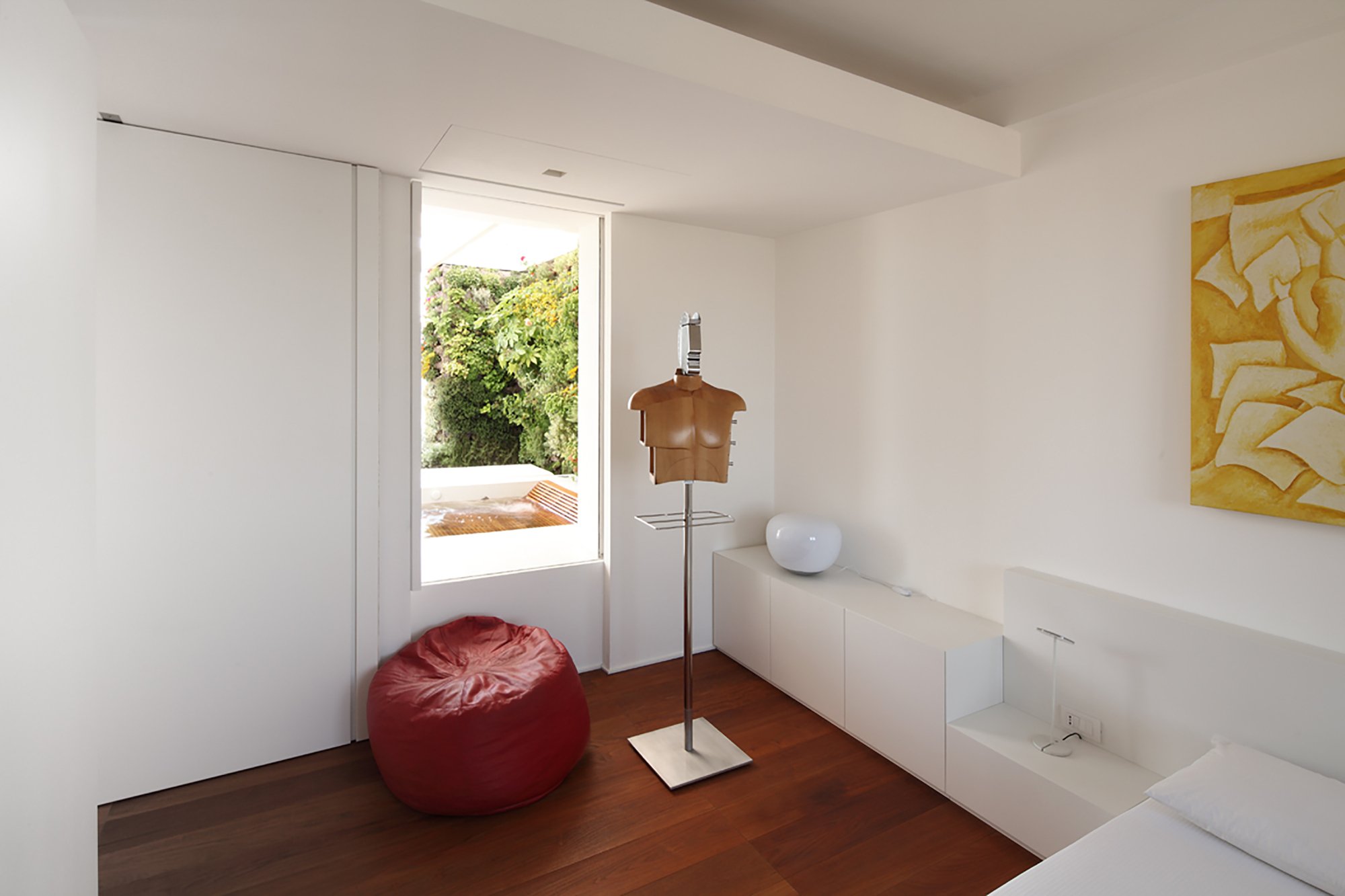 Cozy And Contemporary Apartment T In Milan, Italy cozy and contemporary apartment t in milan italy b66deaf