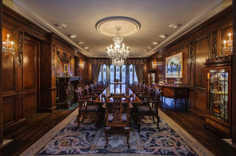 Enormous Chiltern Residence Priced at $28,800,000 enormous chiltern residence priced at 28800000 729e1a0