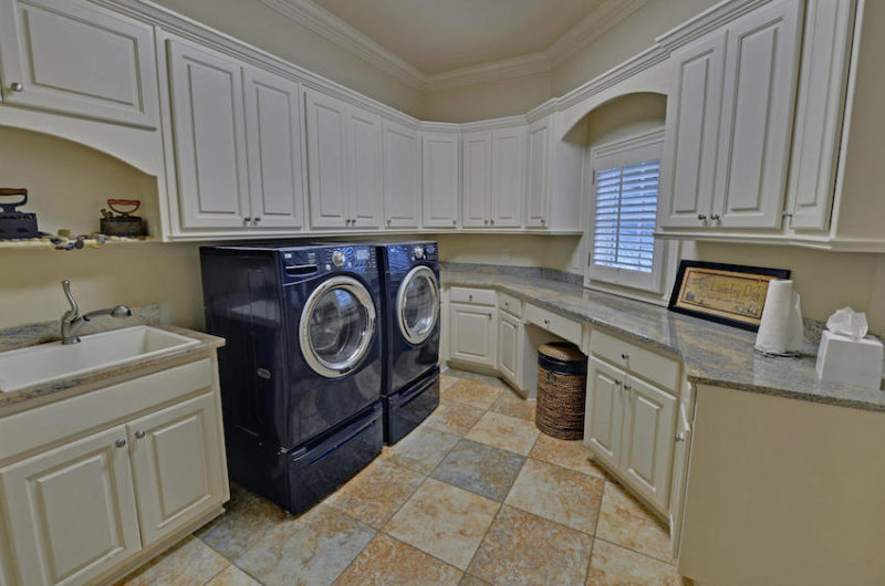 Extravagant European in The River Club in Georgia, USA extravagant european in the river club in georgia usa 108c6cd