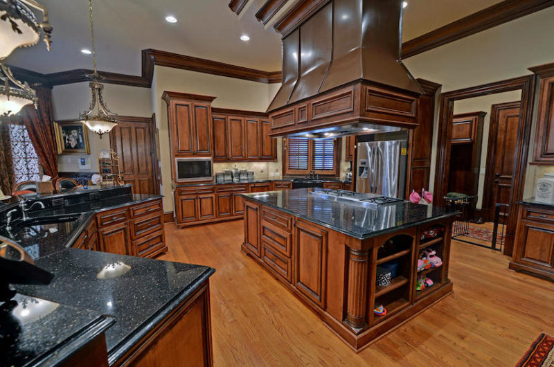 Extravagant European in The River Club in Georgia, USA extravagant european in the river club in georgia usa 75a3e9f