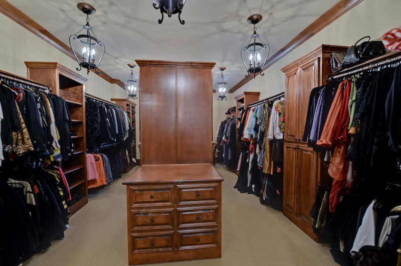 Extravagant European in The River Club in Georgia, USA extravagant european in the river club in georgia usa 94cc2f6