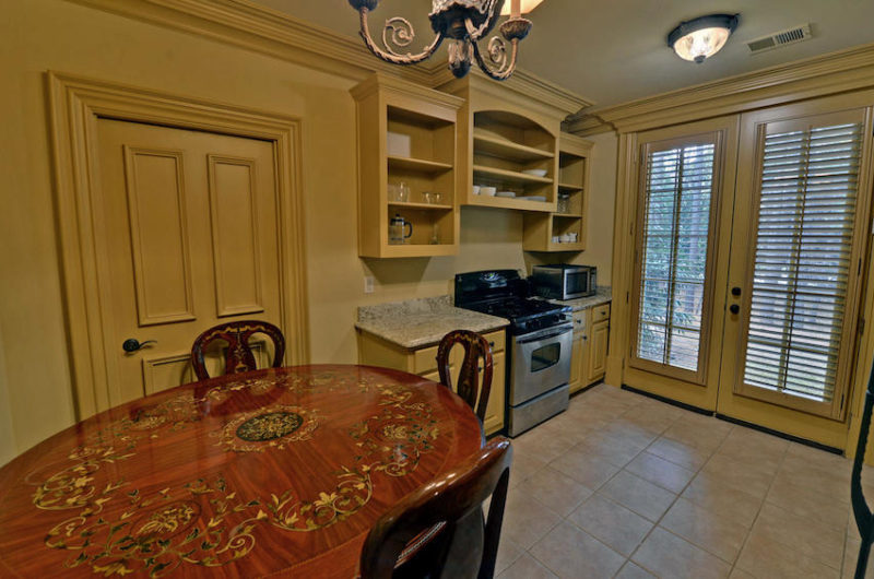 Extravagant European in The River Club in Georgia, USA extravagant european in the river club in georgia usa c3e9c29